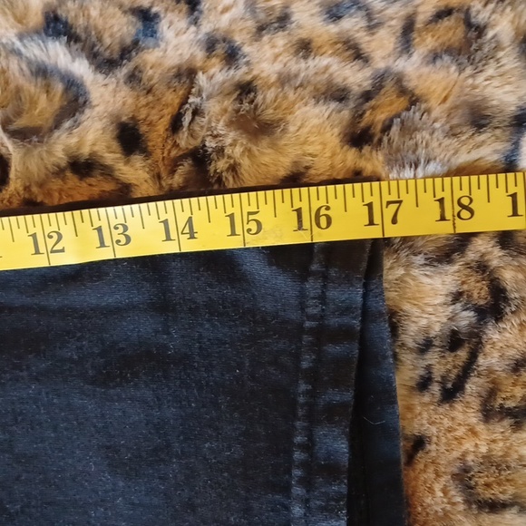 UC Large black tshirt 2005 David Bowie "changes one" - Picture 6 of 8